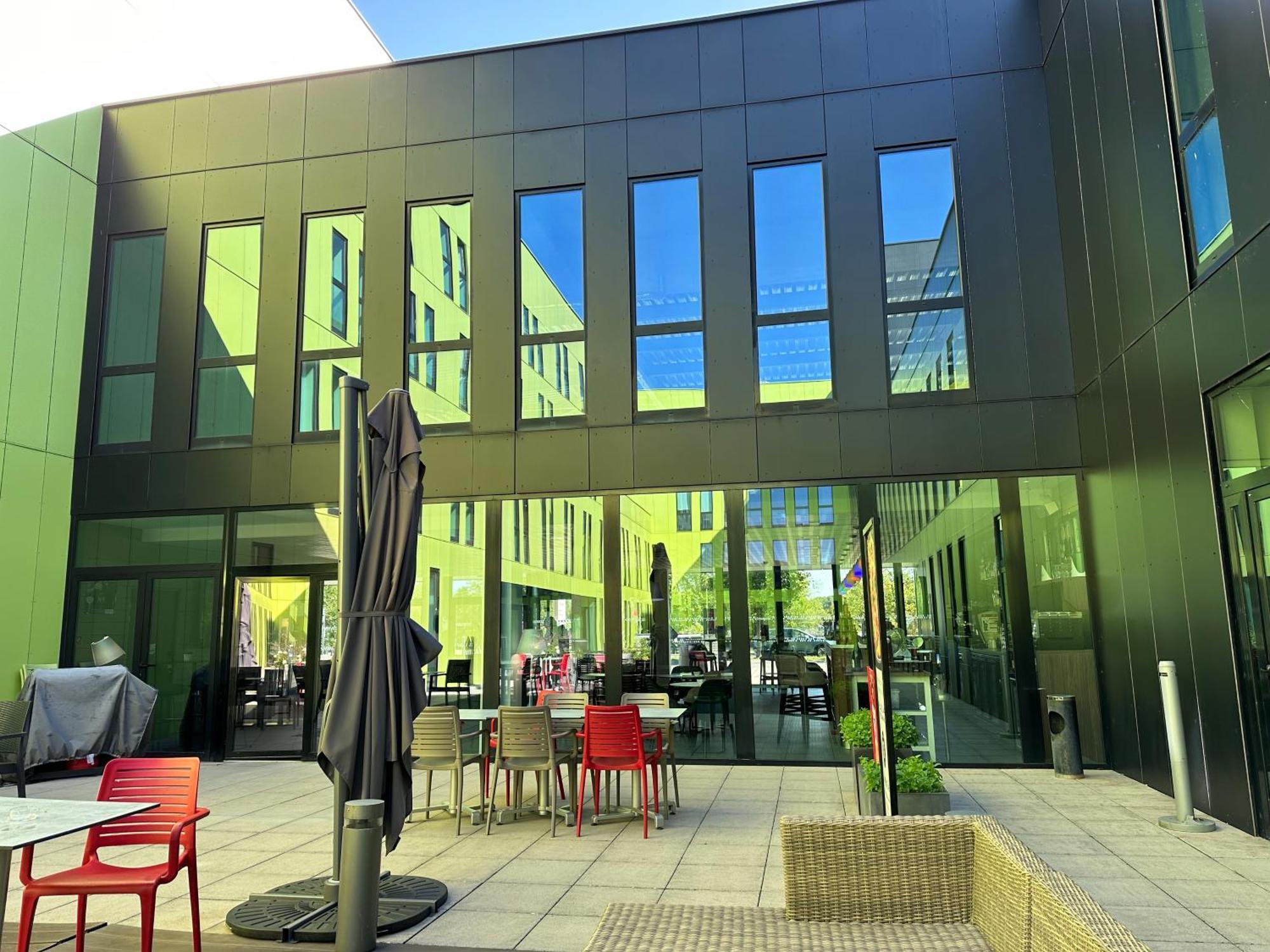 Campanile Belfort Montbeliard - Gare La Jonxion. Meroux Ngoại thất bức ảnh
