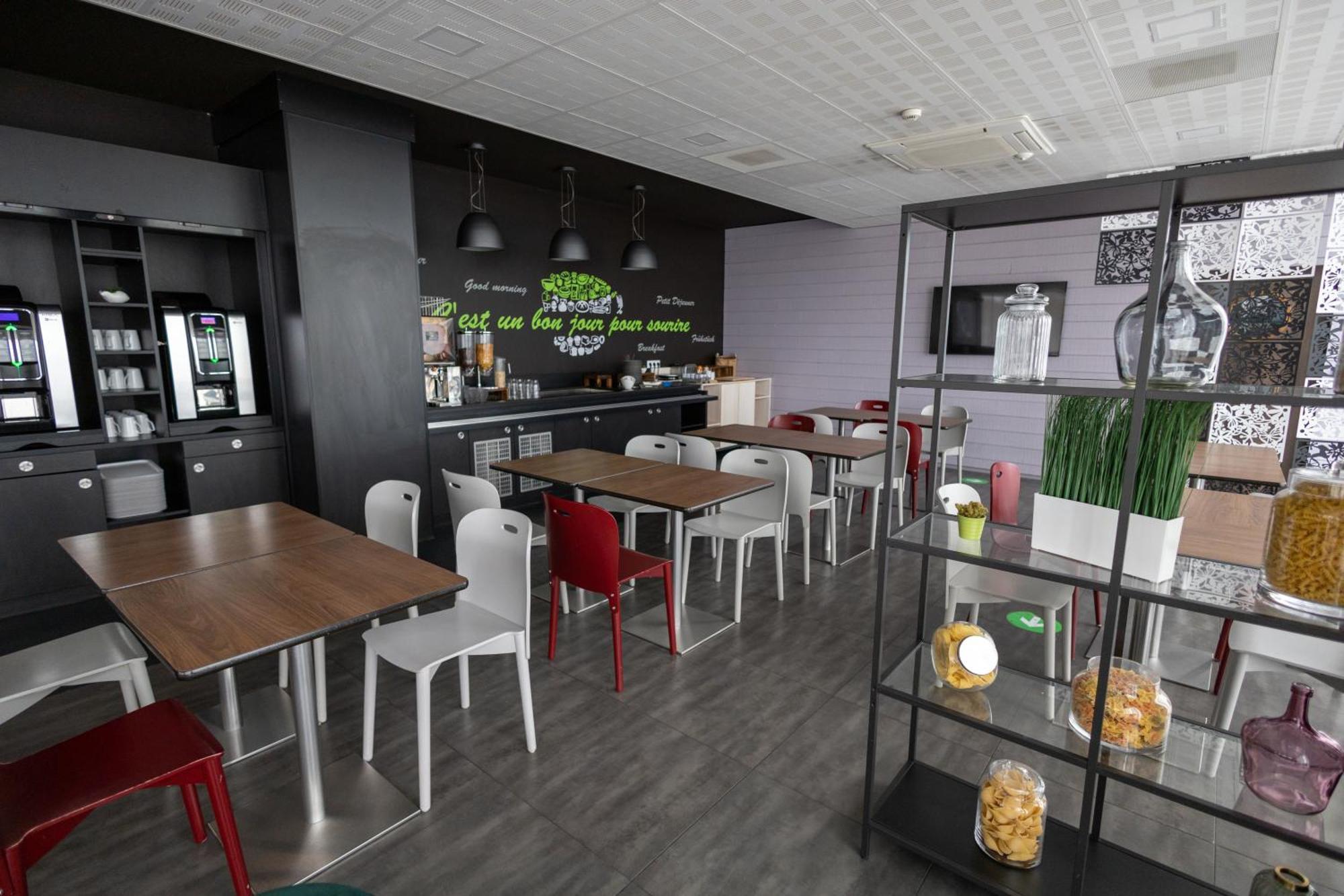 Campanile Belfort Montbeliard - Gare La Jonxion. Meroux Ngoại thất bức ảnh