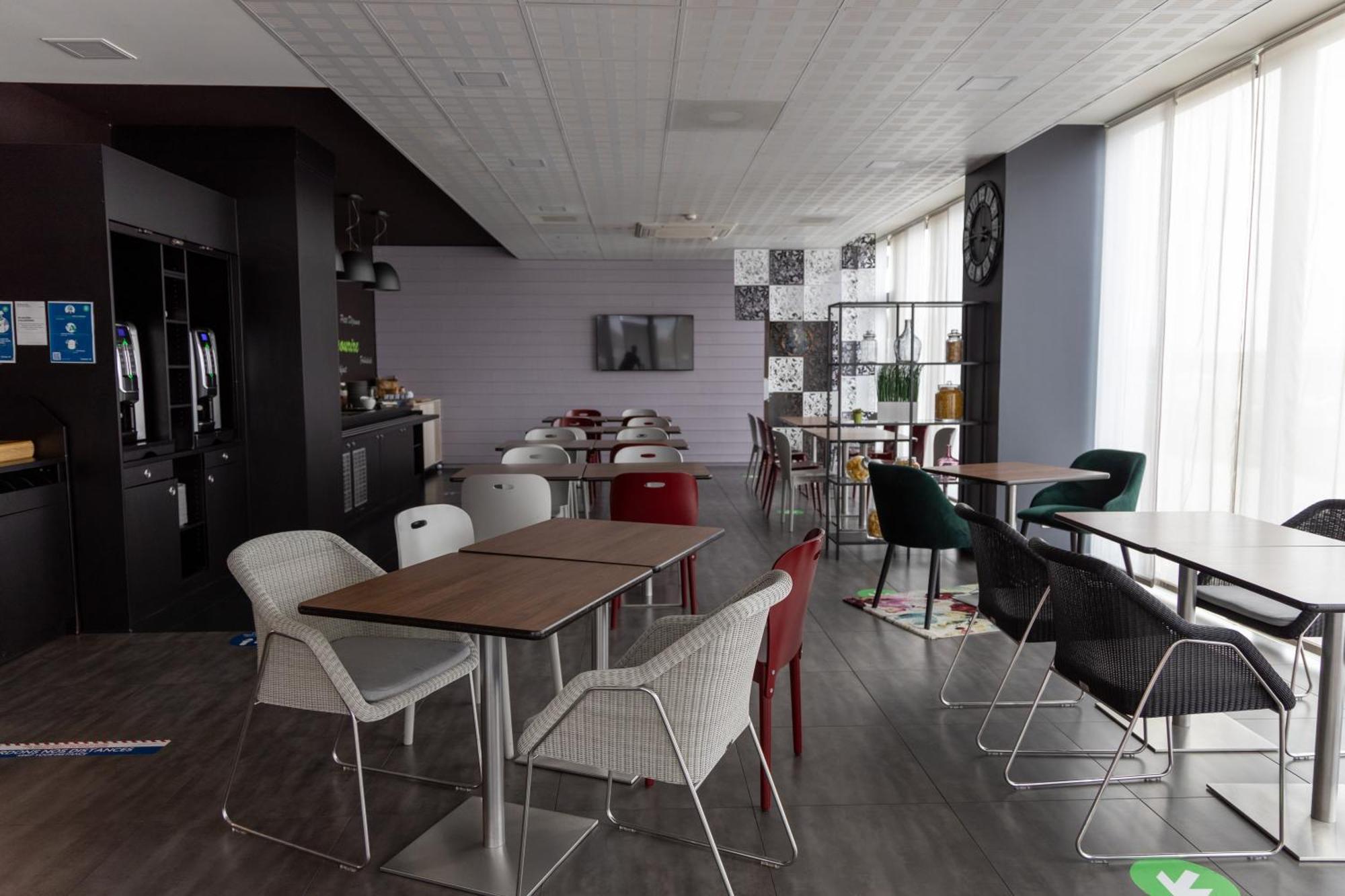 Campanile Belfort Montbeliard - Gare La Jonxion. Meroux Ngoại thất bức ảnh